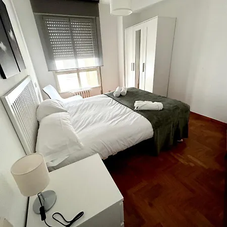 Appartement Piso En El Centro Hasta 8 Pax Con Garaje, Gimnasio, Ludoteca Y Salas De Reuniones