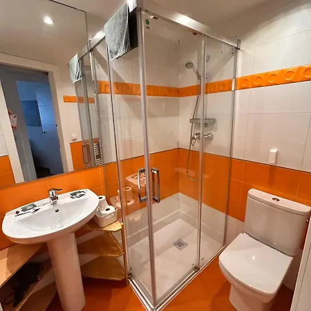 Appartement Piso En El Centro Hasta 8 Pax Con Garaje, Gimnasio, Ludoteca Y Salas De Reuniones Oviede